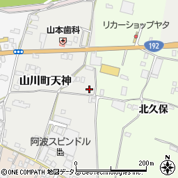 徳島県吉野川市山川町天神49周辺の地図