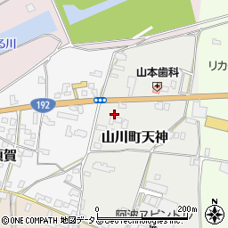 徳島県吉野川市山川町天神32周辺の地図