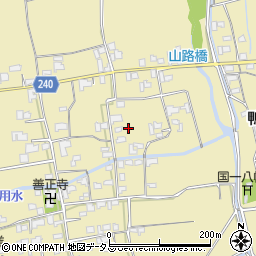 徳島県吉野川市鴨島町山路1299周辺の地図