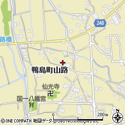 徳島県吉野川市鴨島町山路1477周辺の地図