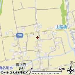 徳島県吉野川市鴨島町山路1321周辺の地図