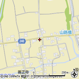 徳島県吉野川市鴨島町山路1322周辺の地図