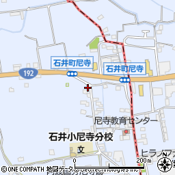徳島県名西郡石井町石井尼寺周辺の地図