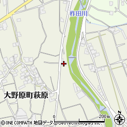 香川県観音寺市大野原町萩原1012-2周辺の地図