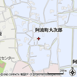 徳島県阿波市阿波町大次郎121周辺の地図