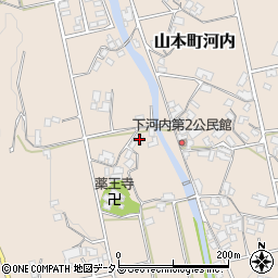 香川県三豊市山本町河内3702-1周辺の地図