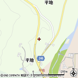 徳島県阿波市市場町犬墓平地132周辺の地図