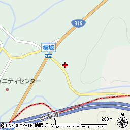 山口県美祢市東厚保町山中712周辺の地図