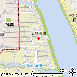 丸須会館周辺の地図