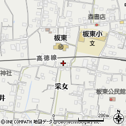 徳島県鳴門市大麻町板東采女26周辺の地図