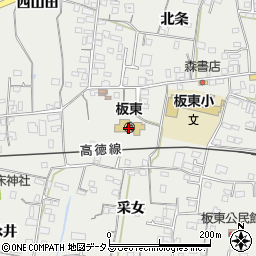 徳島県鳴門市大麻町板東采女34周辺の地図