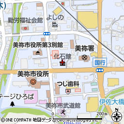 美祢市化石館周辺の地図