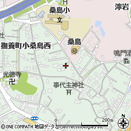 徳島県鳴門市撫養町小桑島西4-4周辺の地図