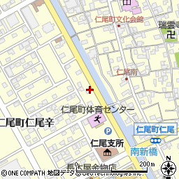 香川県三豊市仁尾町仁尾辛25-7周辺の地図