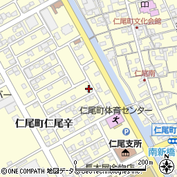 香川県三豊市仁尾町仁尾辛26-2周辺の地図