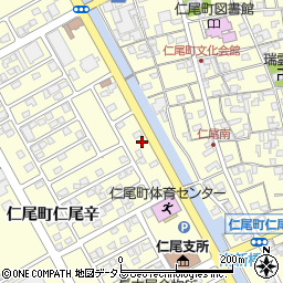 香川県三豊市仁尾町仁尾辛25-4周辺の地図