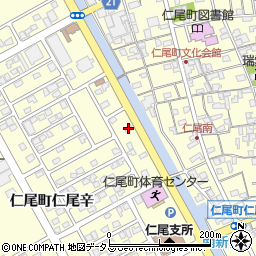 香川県三豊市仁尾町仁尾辛25-3周辺の地図