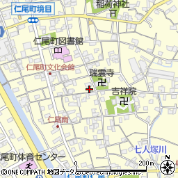 香川県三豊市仁尾町仁尾丁352周辺の地図