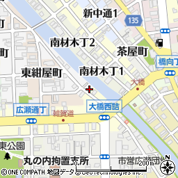 和歌山県和歌山市船場町28周辺の地図