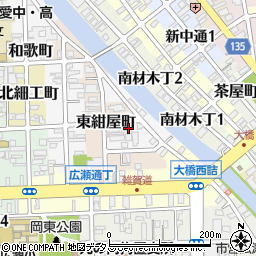 和歌山県和歌山市船場町33周辺の地図