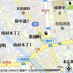 和歌山県和歌山市茶屋町32周辺の地図