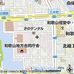 和歌山県和歌山市三番丁8周辺の地図