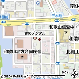 和歌山県和歌山市三番丁6周辺の地図