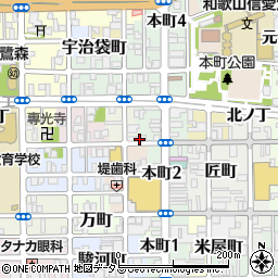 和歌山県和歌山市北大工町17周辺の地図