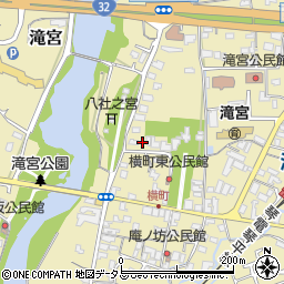 香川県綾歌郡綾川町滝宮1325周辺の地図