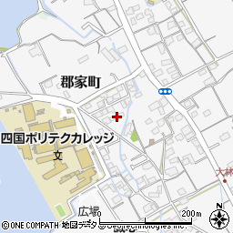 香川県丸亀市郡家町3587-1周辺の地図