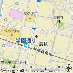 香川県木田郡三木町鹿伏195周辺の地図