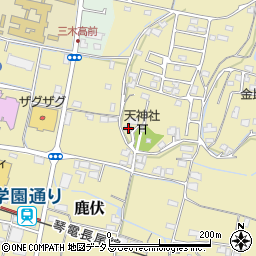 香川県木田郡三木町鹿伏476-1周辺の地図