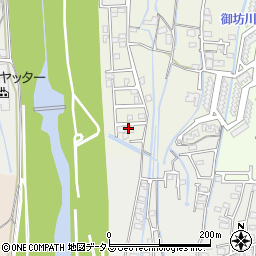 有限会社四国内装工業周辺の地図