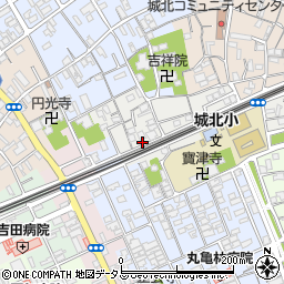 香川県丸亀市瓦町26周辺の地図