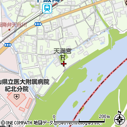 和歌山県伊都郡かつらぎ町中飯降21周辺の地図