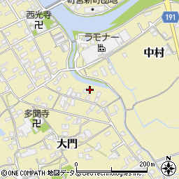 香川県綾歌郡宇多津町大門1074-1周辺の地図