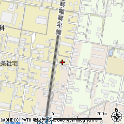 香川県高松市三条町206-4周辺の地図