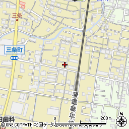 香川県高松市三条町331-8周辺の地図