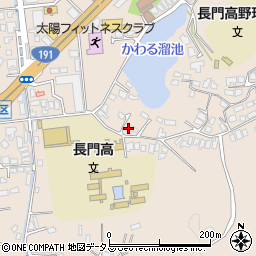 山口県長門市東深川中山1567-2周辺の地図