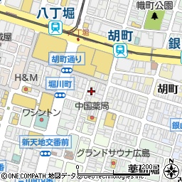 ラッキー会館周辺の地図