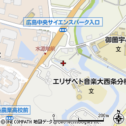 広島県東広島市西条町御薗宇8517周辺の地図