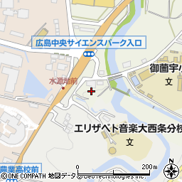 広島県東広島市西条町御薗宇8517-2周辺の地図