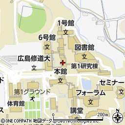 広島修道大学　教務課一係・商学部周辺の地図