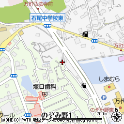 大阪府和泉市万町1028周辺の地図