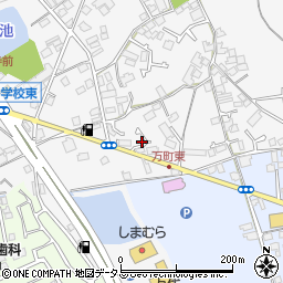 大阪府和泉市万町64-1周辺の地図