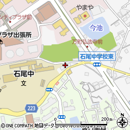 大阪府和泉市万町1004-1周辺の地図