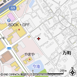 大阪府和泉市万町272-1周辺の地図