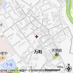 大阪府和泉市万町233-2周辺の地図