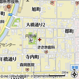 奈良県御所市1495周辺の地図
