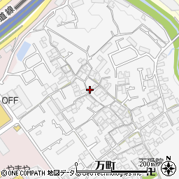 大阪府和泉市万町537-8周辺の地図
